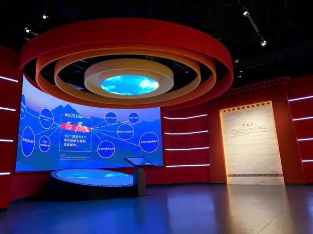 成都展览展架展示国产亚洲精品岁国产精麻豆制作安装