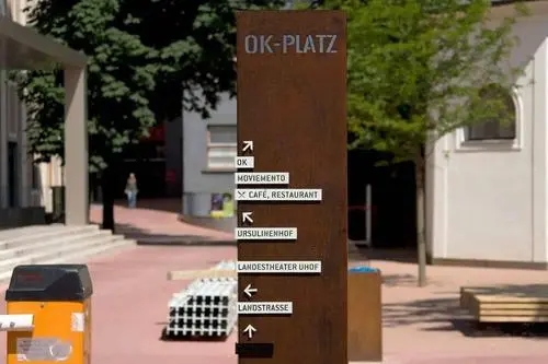 成都广告制作公司浅析学校导视系统标识牌的国产亚洲精品岁国产精麻豆思路