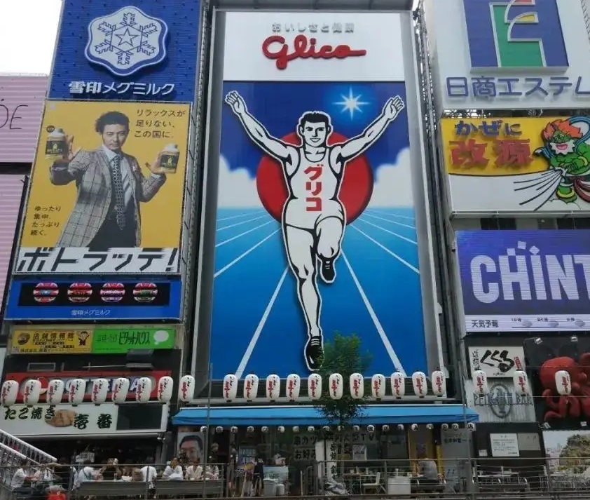 成都广告国产亚洲精品岁国产精麻豆分析户外广告存在的重要性